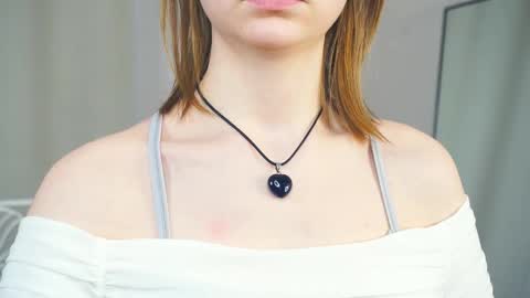 Lily online show from March 11, 9:12 am