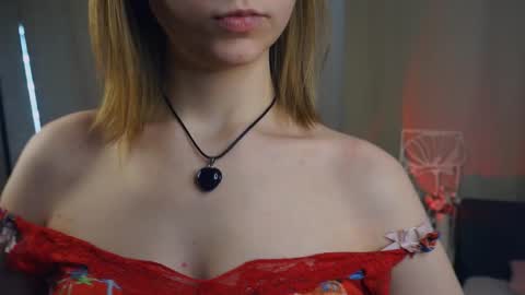 Lily online show from March 15, 9:24 am