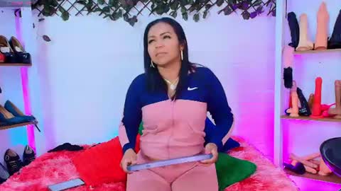 Tifanny Nails  online show from June 15, 6:11 pm