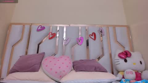 Snapshot of tifany_chill chatting on February 21, 8:38 pm online show from February 21, 8:38 pm