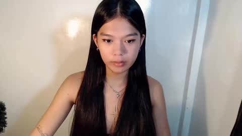 tiffany_amberx online show from April 27, 9:34 pm