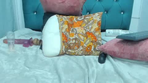 tiffany  online show from June 26, 5:13 am