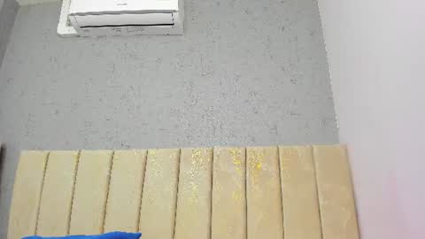 tiffany_mendez online show from July 20, 12:18 pm