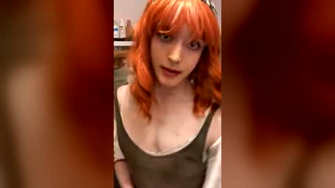 tiffanycase384727 online show from June 16, 2:10 pm