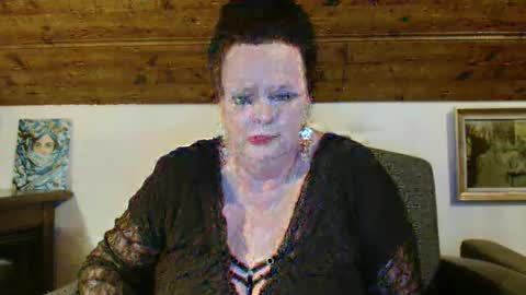 TiffanyMature online show from February 7, 11:52 pm