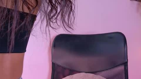 Tiffany  online show from November 5, 10:23 pm