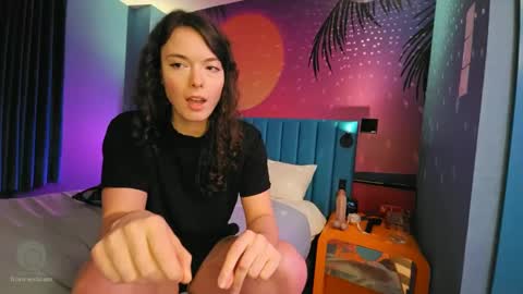 Snapshot of tiggerrosey chatting on January 7, 8:45 am   All my Links online show from January 7, 8:45 am