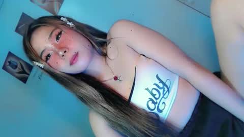 tight_elliana online show from May 3, 12:05 am