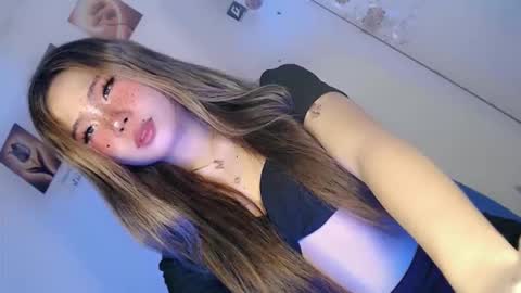 tight_elliana online show from April 29, 5:40 pm