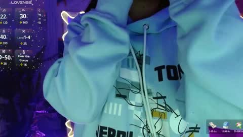 Tiiana online show from April 27, 3:04 am