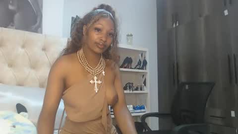 Tilly online show from May 3, 12:16 am