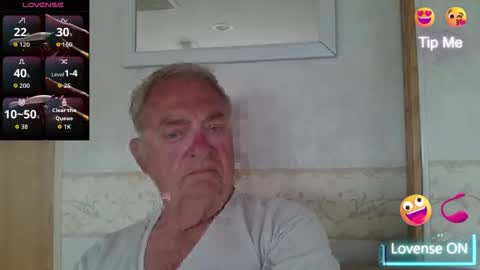 Tim  Amanda online show from May 5, 8:14 pm