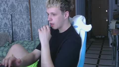 Tim WhiteS online show from March 18, 9:48 am