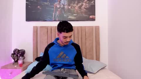 Evans  online show from December 3, 4:13 am