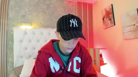 Timothy 21 years old online show from April 28, 8:24 pm