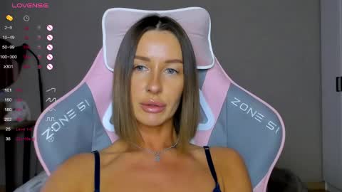 Tina online show from May 3, 10:21 am