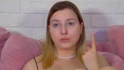 TinaBurton online show from July 9, 4:44 pm