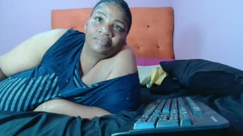 tinagiant online show from July 12, 11:35 am