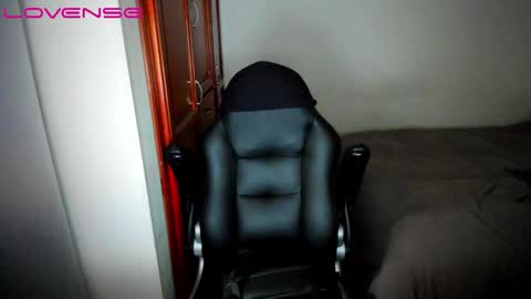 Tina online show from December 5, 9:01 pm