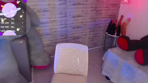 Tinna Goddess online show from June 18, 3:39 pm