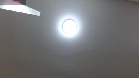 tiny_tay online show from March 14, 11:36 am