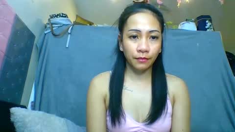 Tinyasian911718 sweetinyasian instagram online show from January 21, 6:55 pm