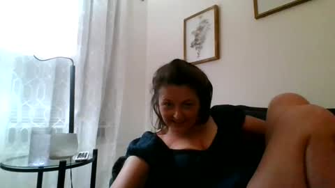 tinyassbossymilf online show from September 19, 9:02 am