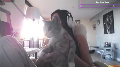 stage Kylie Sinner  brand CLITBAIT online show from July 12, 11:41 pm