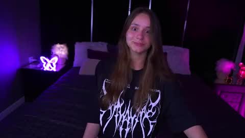 tinynataliee online show from July 13, 12:53 pm