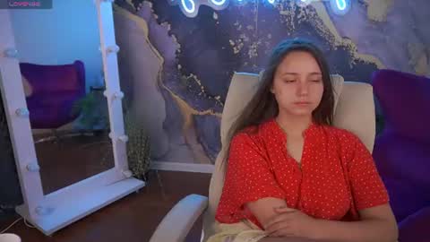 tinynataliee online show from July 10, 1:54 am