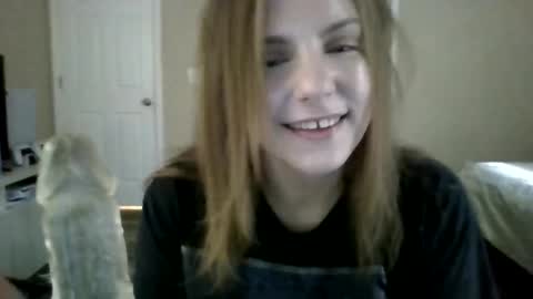 tinywithtiddies online show from May 12, 1:42 pm