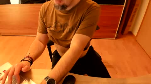 Tirolerboy27 online show from February 25, 1:47 pm