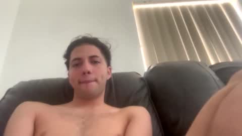 titto213 online show from February 28, 4:42 pm