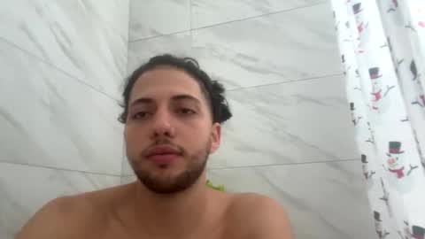 titto213 online show from December 23, 3:33 pm