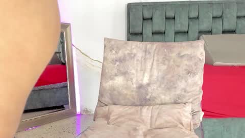 Tivizay online show from February 9, 4:21 pm