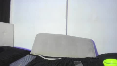 Tobias Smith  online show from May 28, 2:26 pm