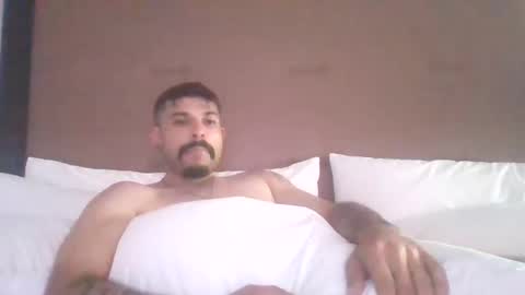 Dickinsince93 online show from December 29, 12:09 am