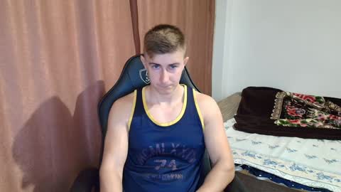 todhorny987 online show from December 20, 5:57 am