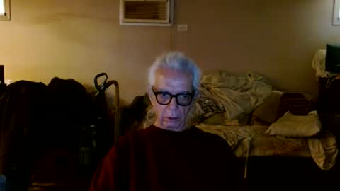 tom112292014 online show from April 27, 12:14 pm