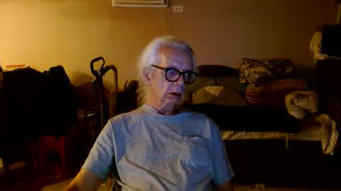 tom112292014 online show from September 17, 1:09 am