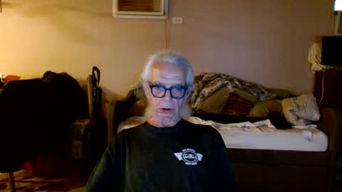 tom112292014 online show from June 23, 12:11 pm