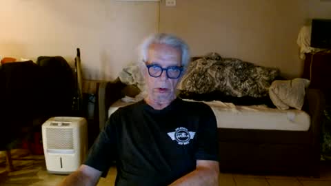 tom112292014 online show from July 4, 7:17 pm