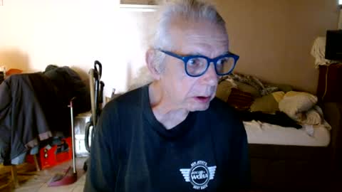 tom112292014 online show from June 28, 5:53 pm