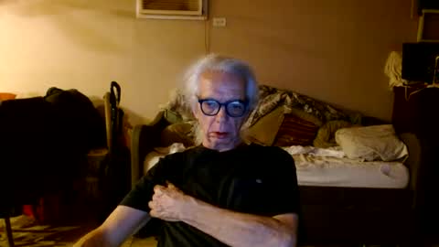 tom112292014 online show from June 16, 1:31 am