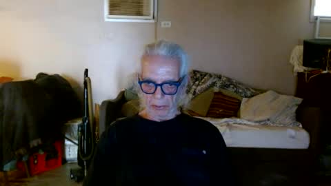 tom112292014 online show from June 14, 2:41 pm