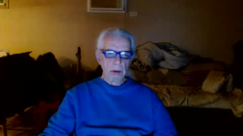 tom112292014 online show from February 16, 2:09 am