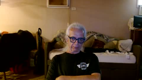 tom112292014 online show from June 24, 12:12 pm