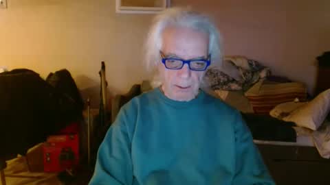 tom112292014 online show from March 4, 1:06 pm