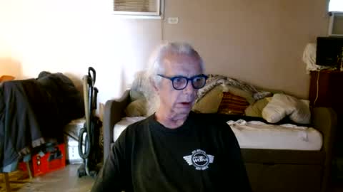 tom112292014 online show from June 25, 6:35 pm