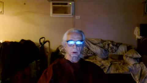 tom112292014 online show from May 15, 2:31 am